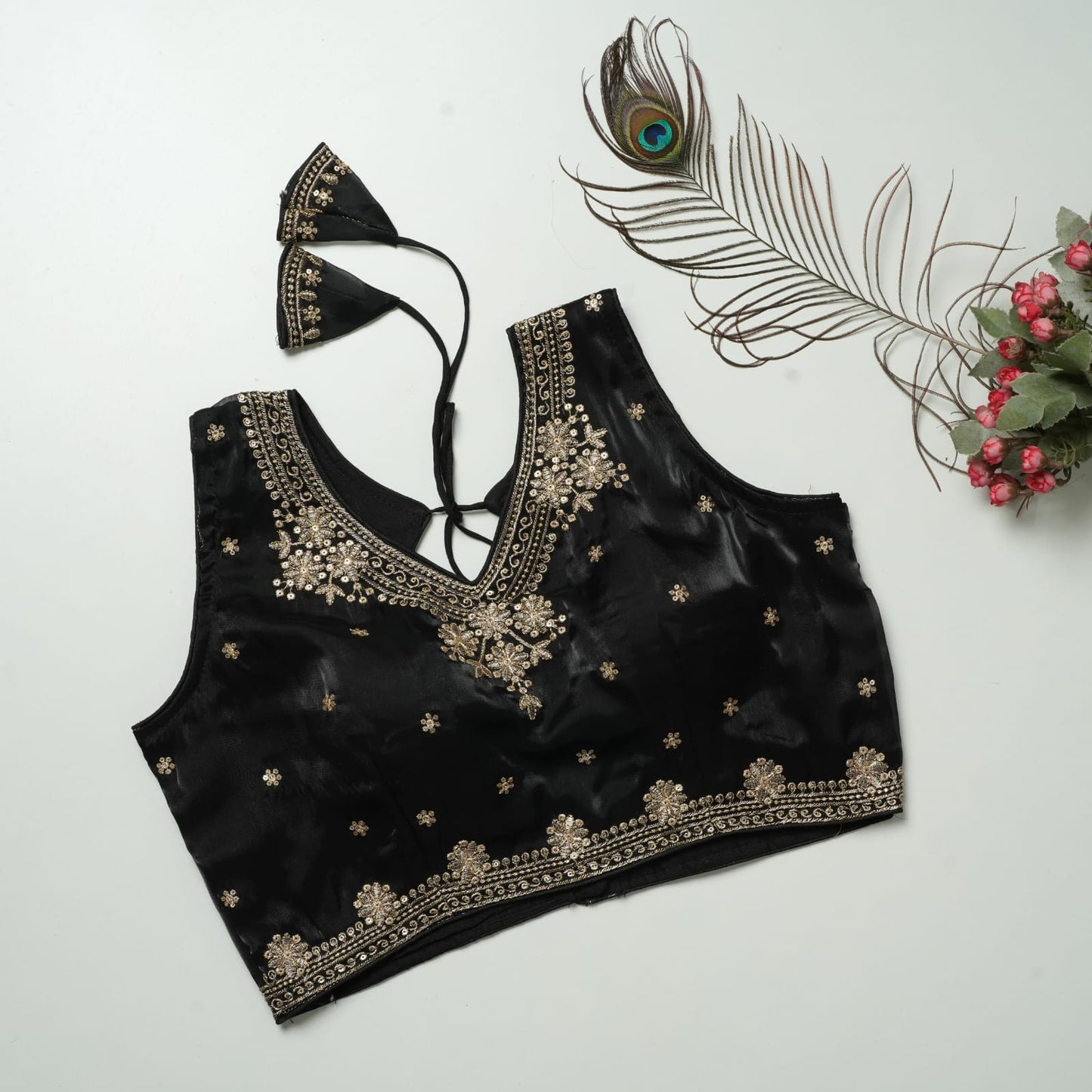 Heavy Zimichoo V-neck Designer Saree Blouse