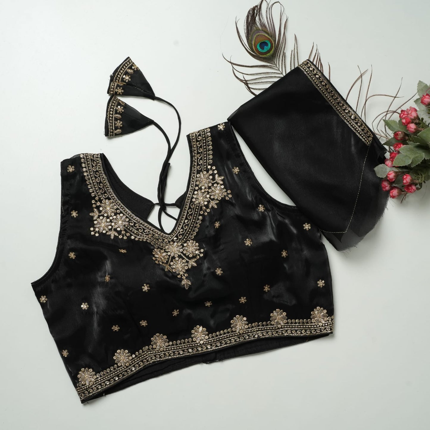 Heavy Zimichoo V-neck Designer Saree Blouse