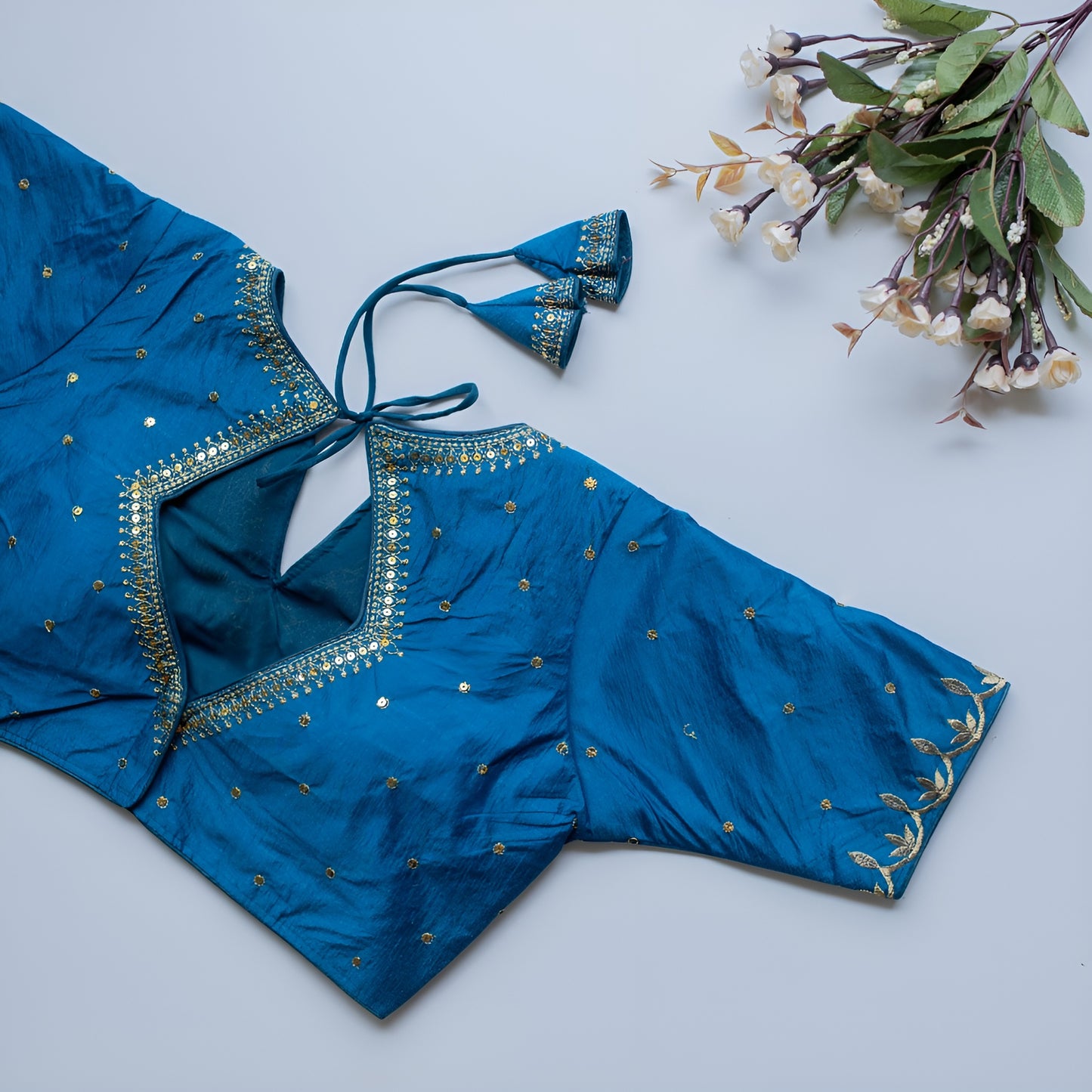 Solid Embroiderd Readymade Fitted V Neck Blouse Piece Vichitra Silk Half Sleeves Saree Blouse For Women