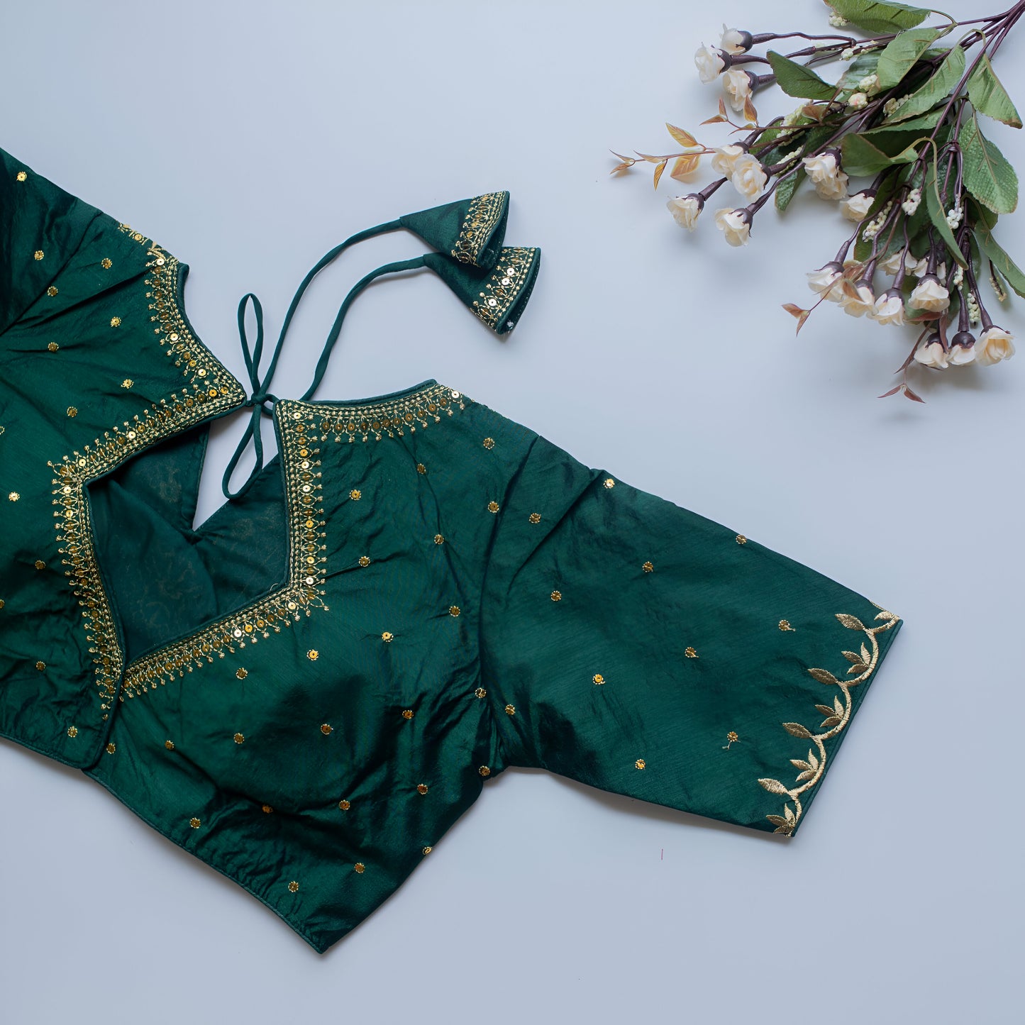 Solid Embroiderd Readymade Fitted V Neck Blouse Piece Vichitra Silk Half Sleeves Saree Blouse For Women