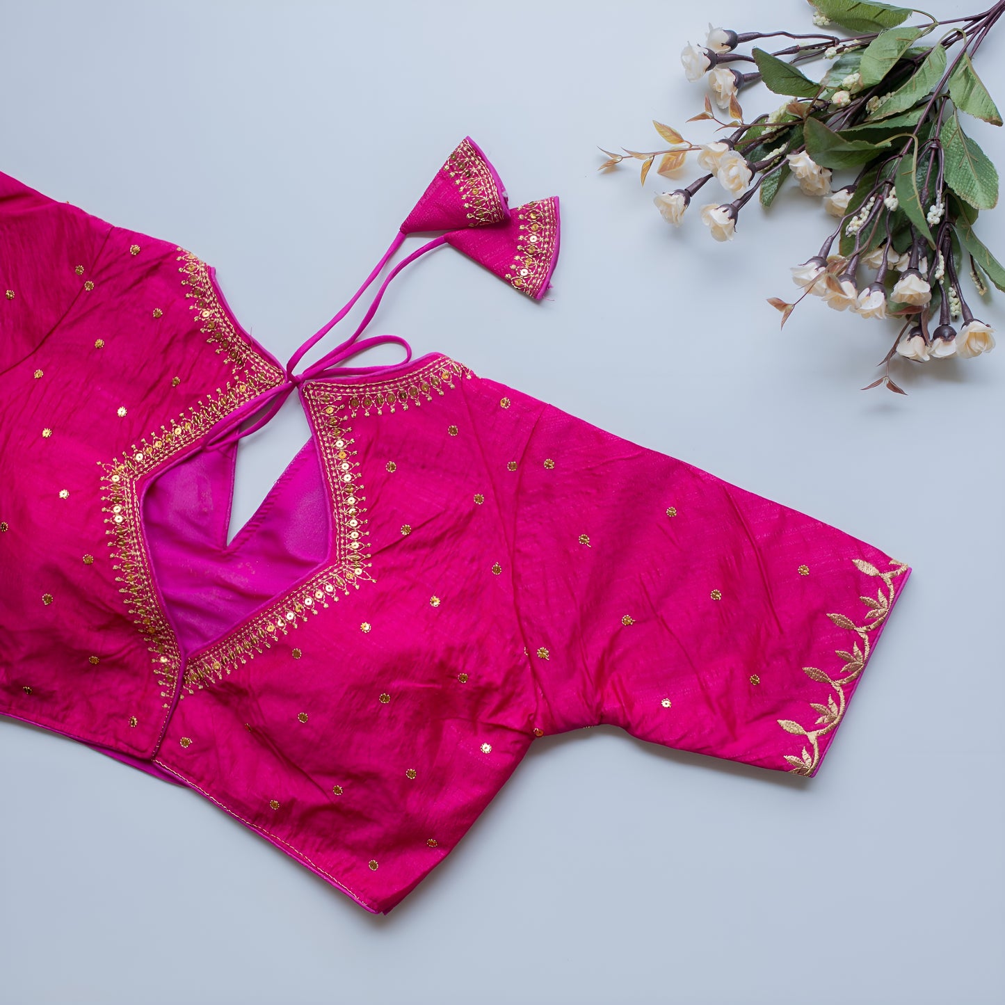 Solid Embroiderd Readymade Fitted V Neck Blouse Piece Vichitra Silk Half Sleeves Saree Blouse For Women
